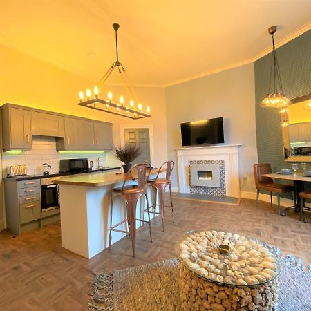 The Leeming At Claremont Apartments ليدز المظهر الخارجي الصورة